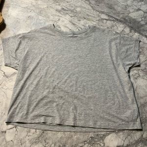 Lululemon gray cates tee